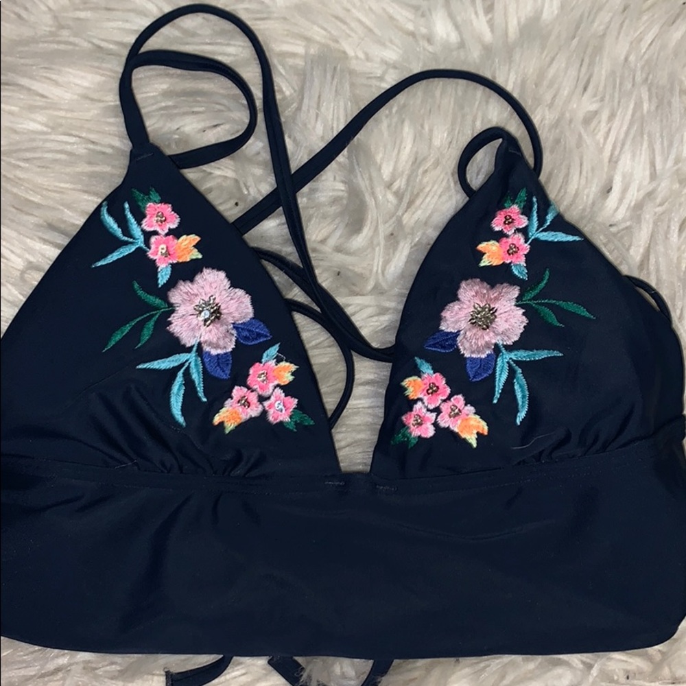Bikini top